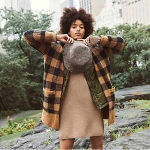 Madewell Black and Tan Buffalo Check Kent Cardigan in Coziest Yarn